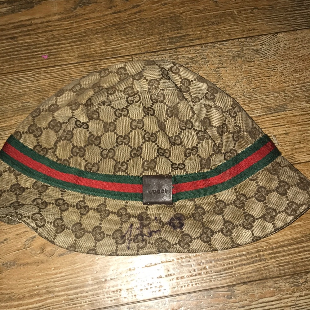Guccie hat